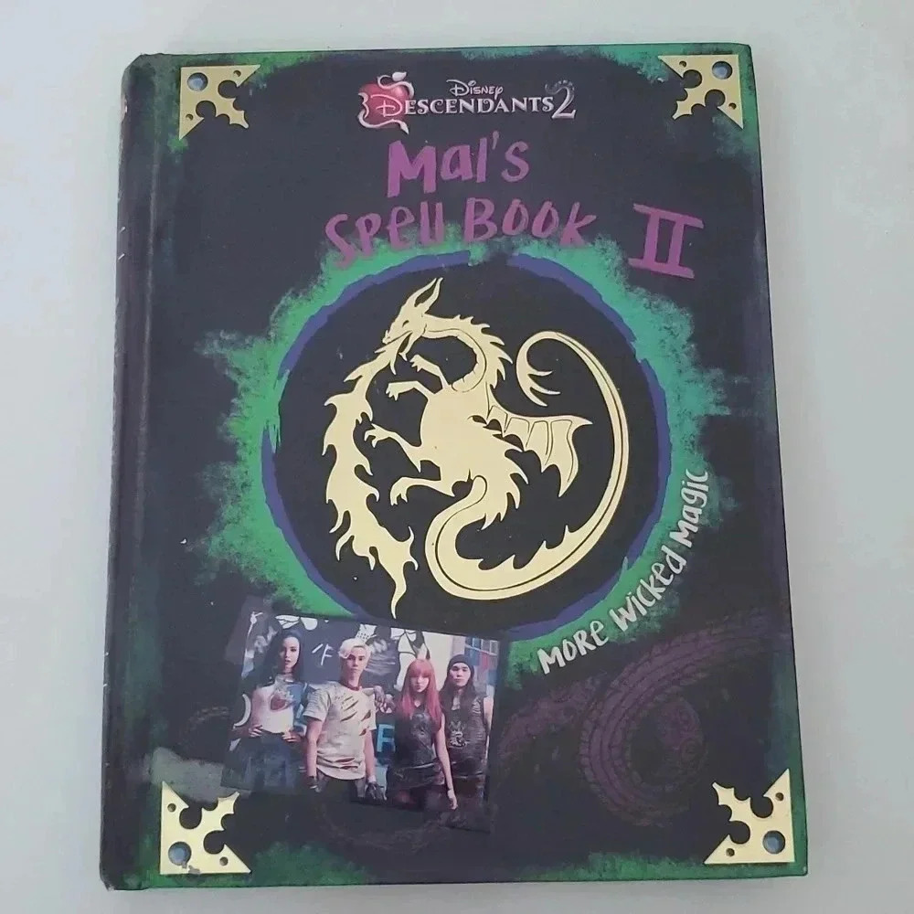 Disney book Mai's Spell Book